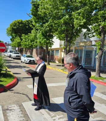 HOMENAJE A LAS MADRES